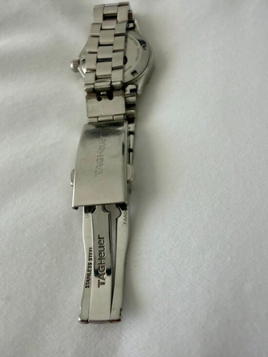 Authentic Tag Heuer Women\'s Aquaracer Timepiece with Diamonds main image 4